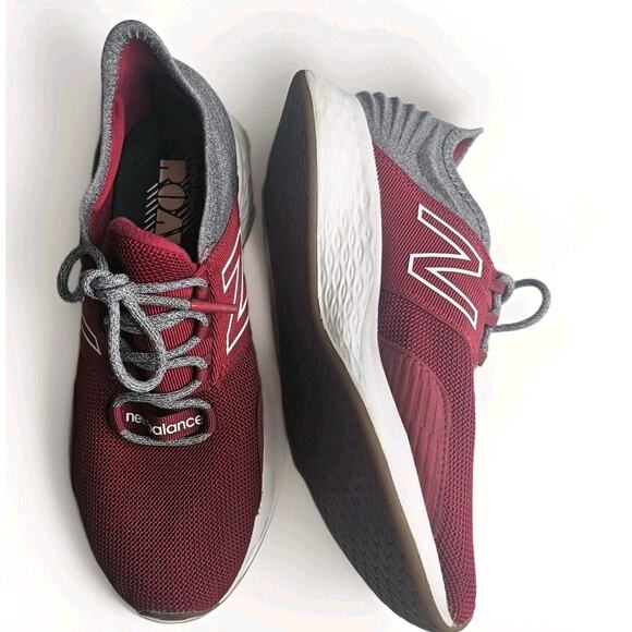 Athletic_Shoes